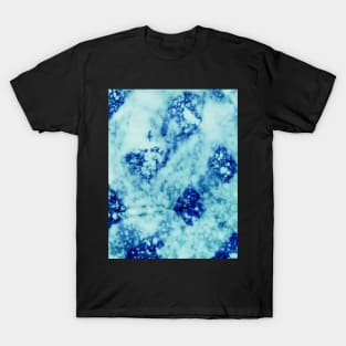 Tale and deep blue abstract bleach art T-Shirt